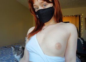 Zishy invite you to explore a xxx photos with Lady Noire demonstrating amazing shape